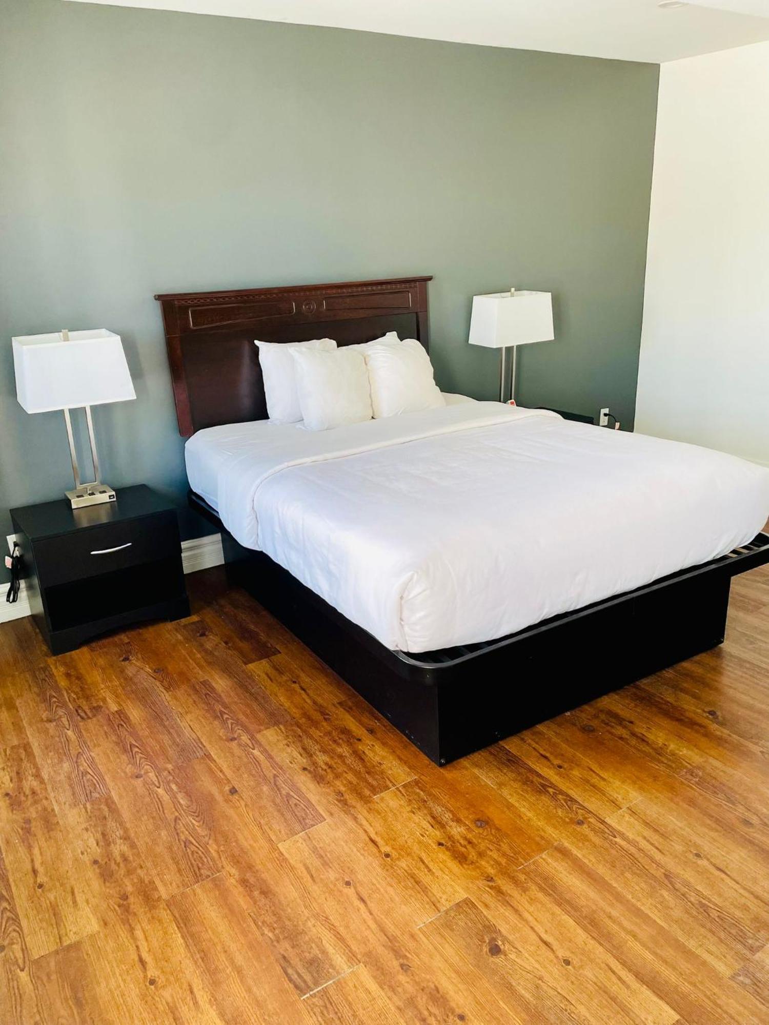 Econolodge Brossard Esterno foto