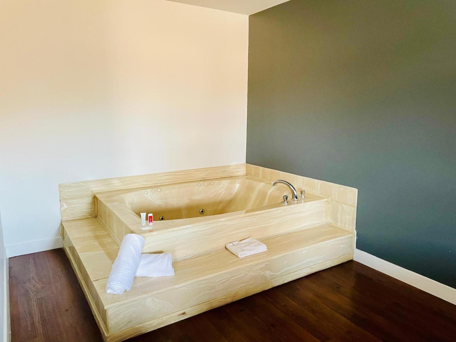 Econolodge Brossard Esterno foto